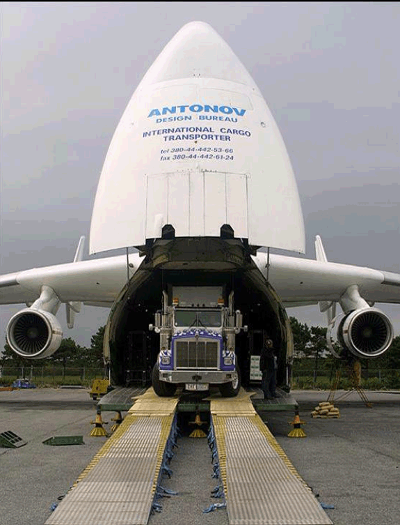 A225 et camion